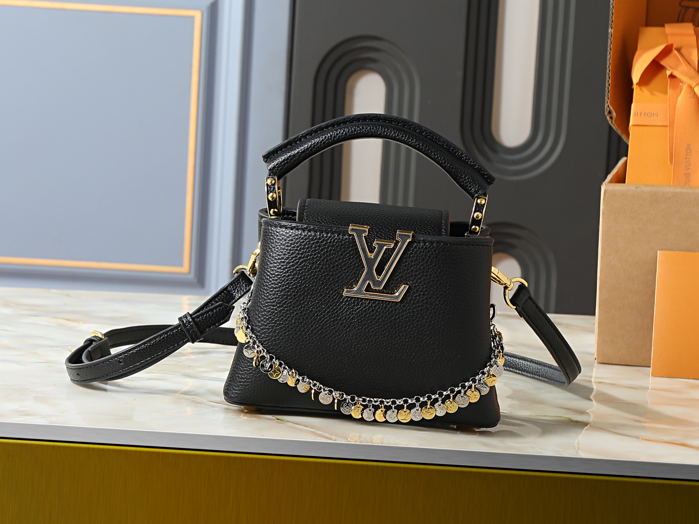 Louis Vuitton LV Classic Handbag Premium Canvas Detachable Strap Daily Use Luxury Accessory